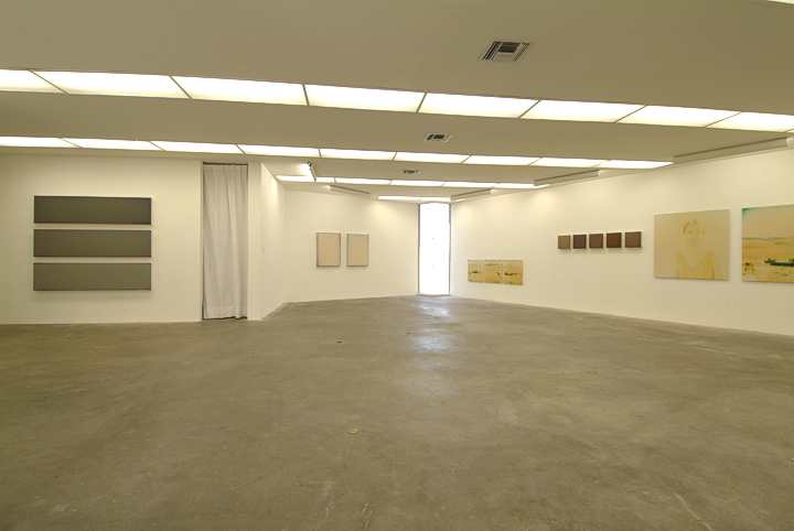 This image illustrates a link to the exhibition titled Stefanie Schneider & Patrick Wilson: Oil Fields
