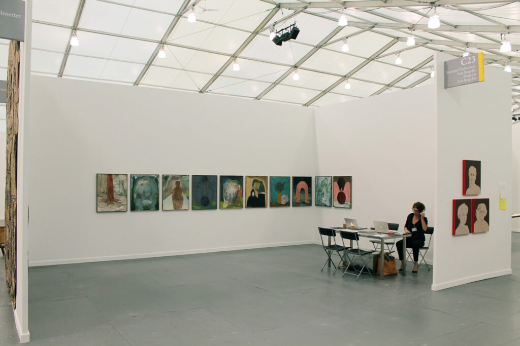 This image illustrates a link to the exhibition titled Frieze New York 2013