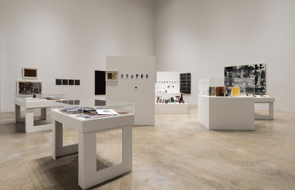 Louise Fishman Installation view, "Paper Louise Tiny Fishman Rock," 2016, Institute of Contemporary Art, University of Pennslyvania Photo credit: Constance Mensh