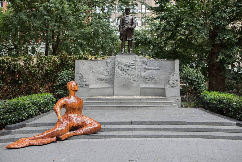 Arlene Shechet Installation view "Arlene Shechet: Full Steam Ahead" (September 25, 2018 – April 28, 2019), Madison Square Park, New York  © Arlene Shechet