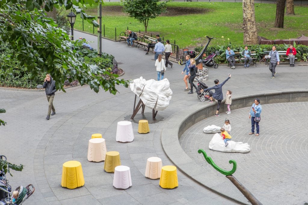 Arlene Shechet Installation view "Arlene Shechet: Full Steam Ahead" (September 25, 2018 – April 28, 2019), Madison Square Park, New York  © Arlene Shechet
