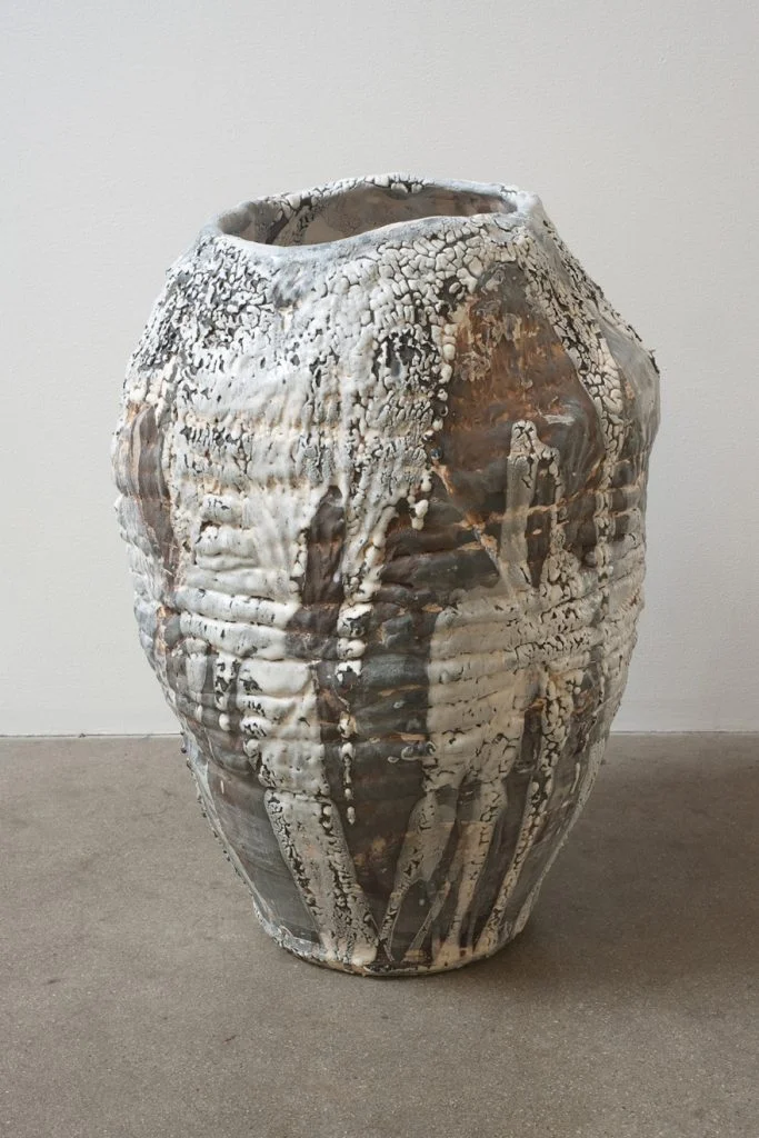 Tâm Văn Trần: "Slogan Vase III," 2012