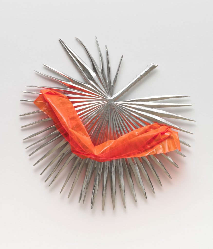 Liz Glynn “Untitled (Cautionary Tale),” 2019 Cast stainless steel with vinyl 36 x 37 x 8" [HxWxD] (91.44 x 93.98 x 20.32 cm) Inventory #GLY154 Courtesy of the artist and Vielmetter Los Angeles Photo credit: Robert Wedemeyer