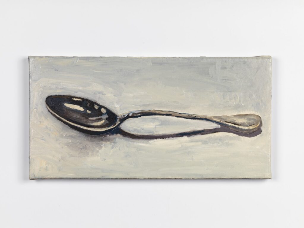 This image depicts an artwork by Hannah van Bart titled "Spoon." This artwork was created in 2024 and measures 8 ⁷⁄₈" x 17 ¹⁄₂" x 1" [HxWxD] (22.58 x 44.45 x 2.54 cm). Its medium is Oil on canvas.