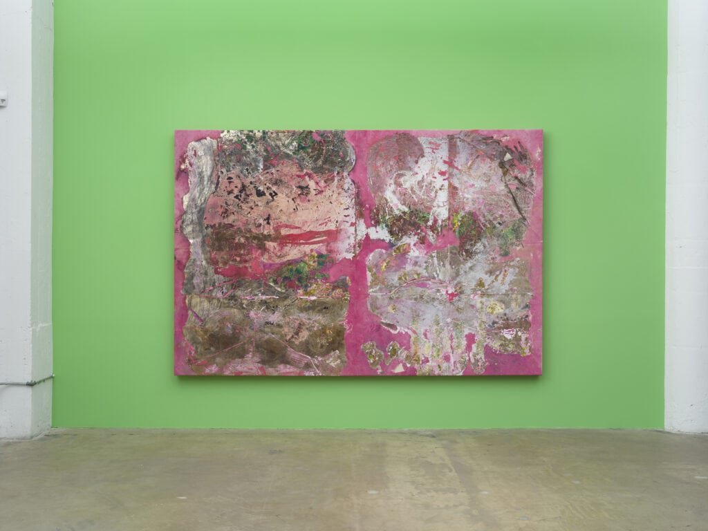 This image illustrates a link to the exhibition titled Exhibition Walkthrough and Interactive Presentation with Edgar Arceneaux